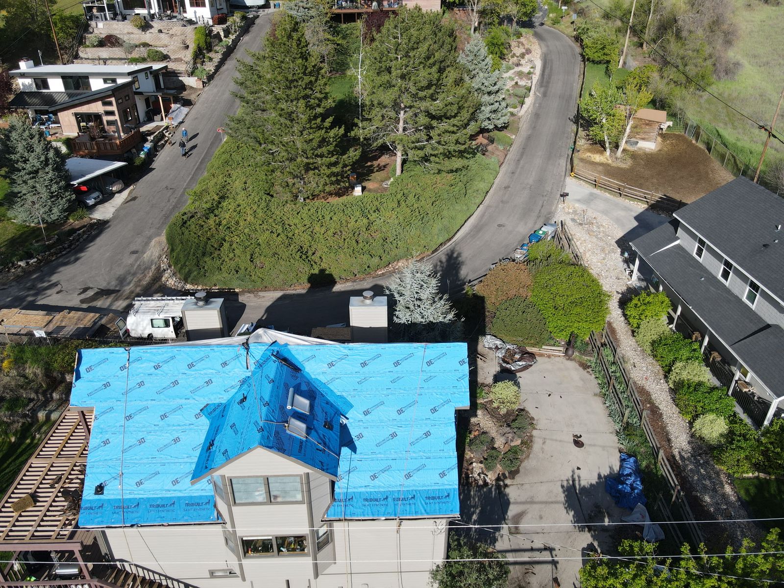 Emergency tarp after a tree fall