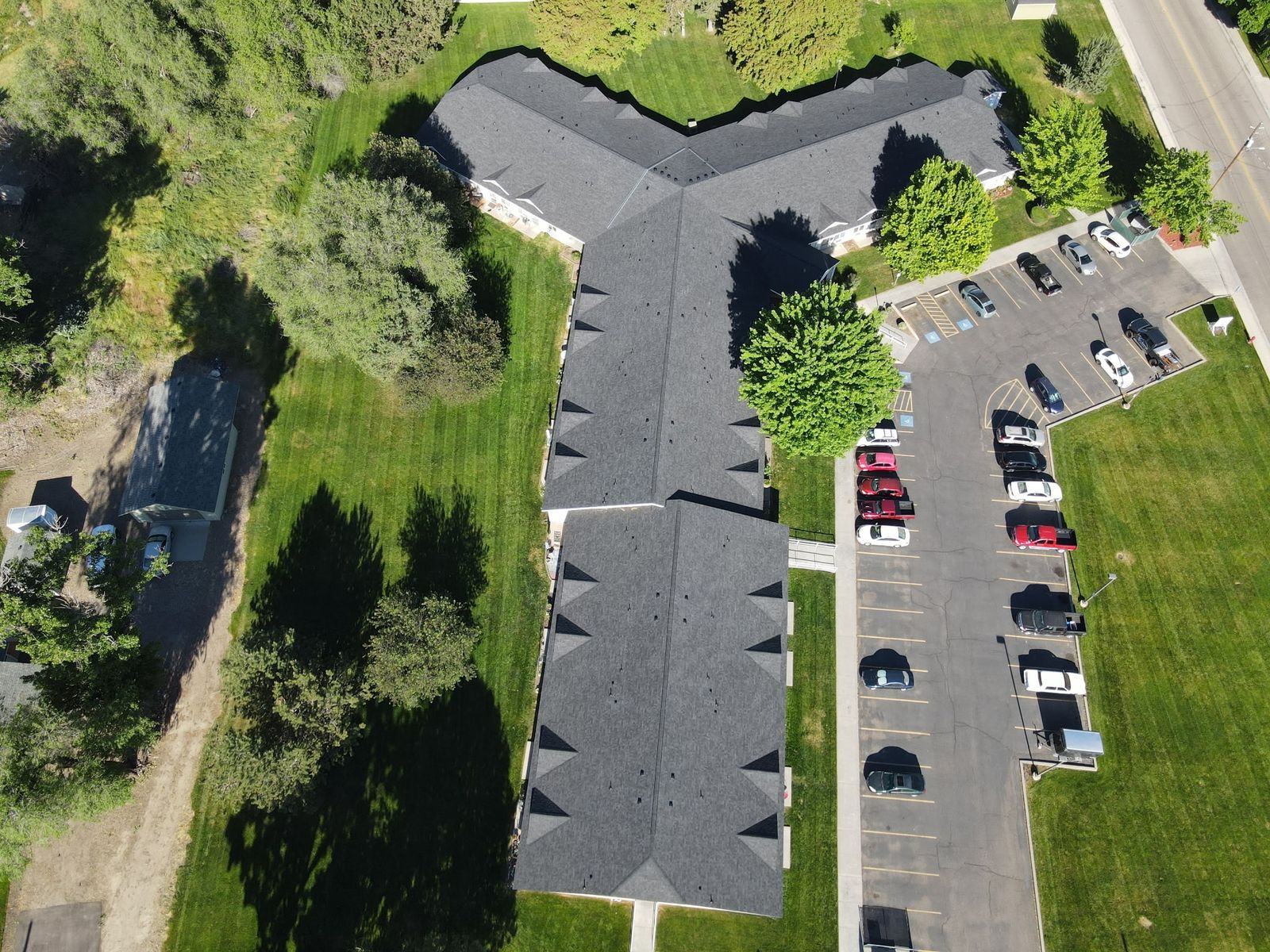 Apartment building reroof