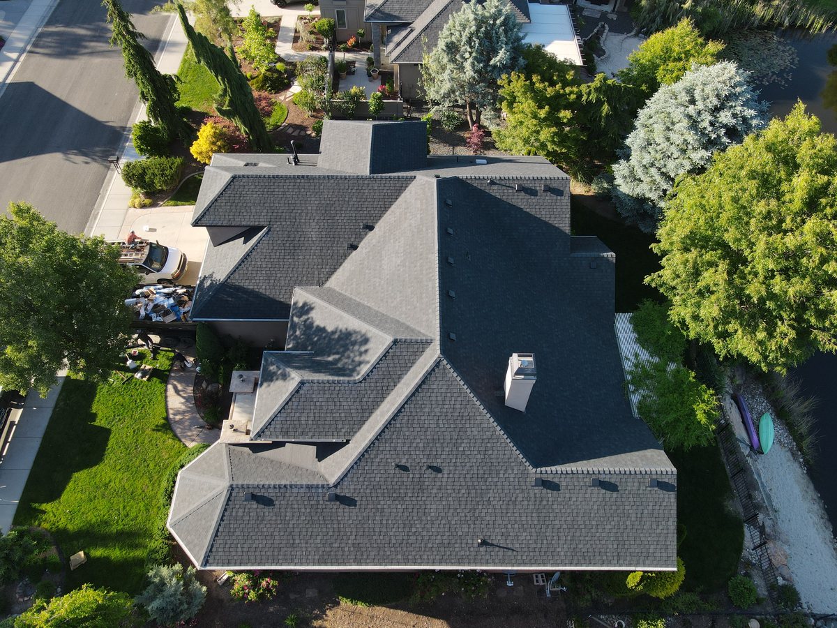 Tile roofing on a large Treasure Valley home